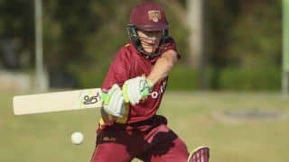Queensland's Marnus Labuschagne penalised under new MCC rule of 'fake fielding' Queensland's Marnus Labuschagne penalised under new MCC rule of 'fake fielding'
